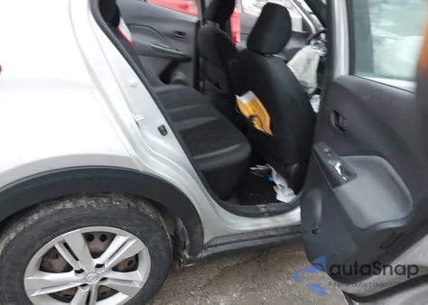 2019 Nissan Kicks S from USA, damaged, VIN 3N1CP5CU4KL496403